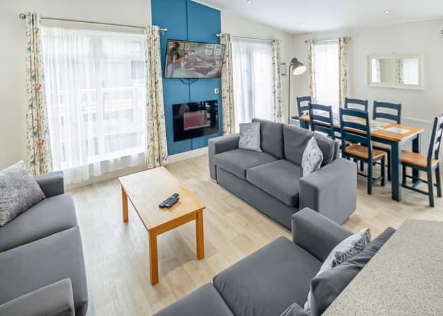 Signature Lodge 3 - Oakdene Forest, St Leonards, Ringwood