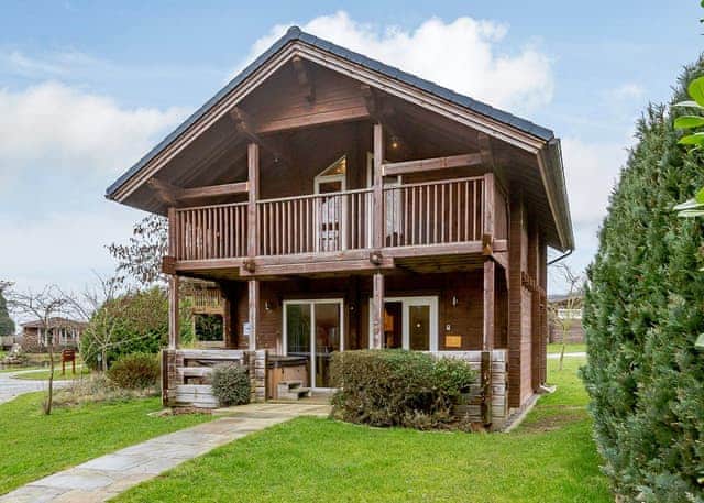 Birch Spa (Pet), Birch Spa - Woodland Lakes, Carlton Miniott, Thirsk