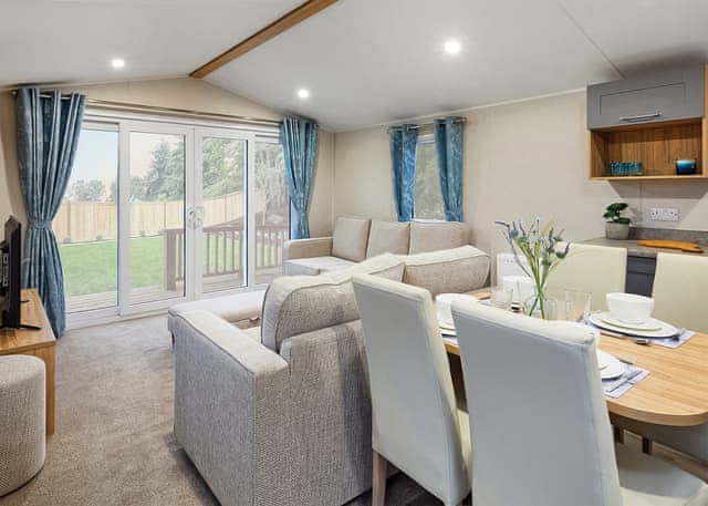 Banyan Waterside Spa - Woodland Lakes, Carlton Miniott, Thirsk