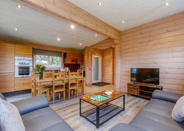 Poplar Lodge - Landal Woodland Lakes, Carlton Miniott, Thirsk