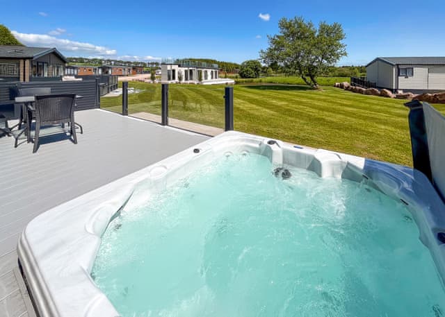 Toronto Plus - Westlands Country Park, Annan