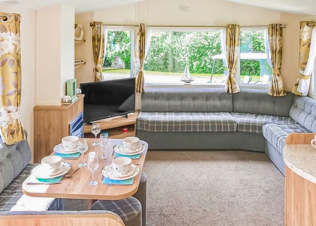 8 Berth Superior Caravan - Whitecliff Bay Holiday Park, Bembridge