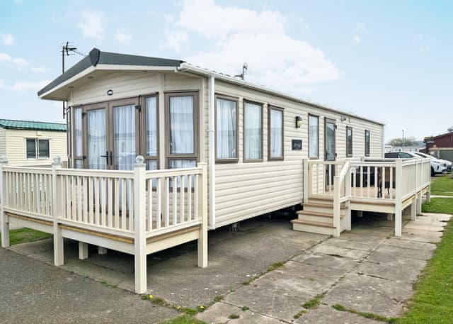 Platinum 4 - Whitehouse Holiday Park, Towyn