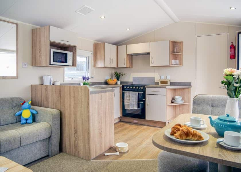 Comfort 2 Bedroom (Dog Friendly) - Bowleaze Cove Holiday Park & Spa, Weymouth