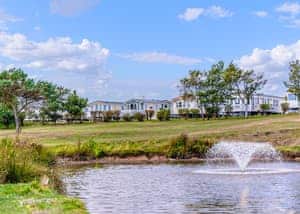 Park setting | Willows Holiday Park, Withernsea