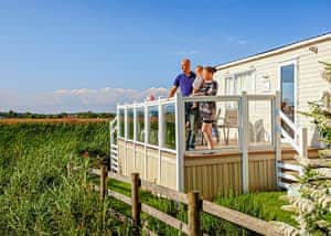 Gold Plus 2 Caravan (Adapted) - Winchelsea Sands, Rye
