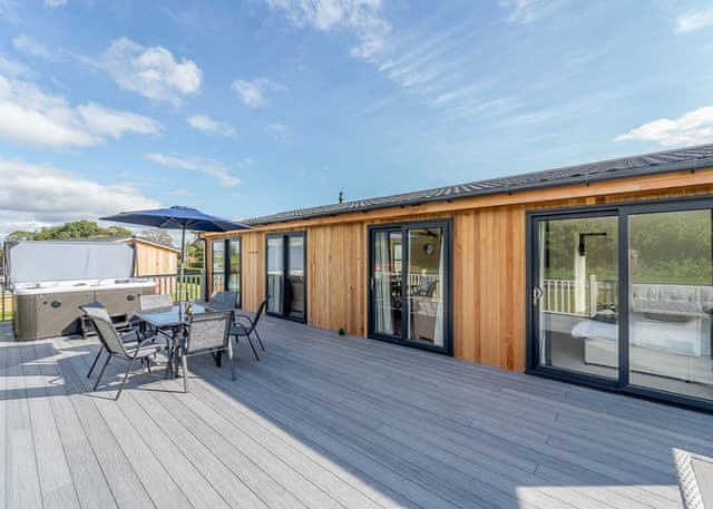 Heron - Winston Farm Lodges, Tetchill