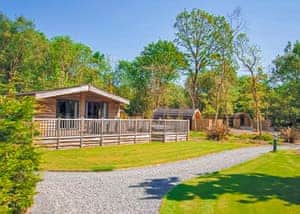 The park setting | Woodthorpe Leisure Park, Woodthorpe