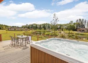 Thirsk Lodge - Cedar Retreats, West Tanfield