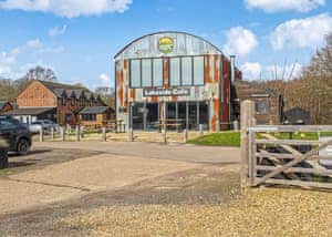 Wylands Farm, Battle