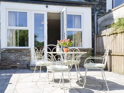 Running Hare Cottages In Windermere Cumbrian Cottages