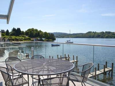 Chalet Over The Lake Cottages In Bowness On Windermere Cumbrian