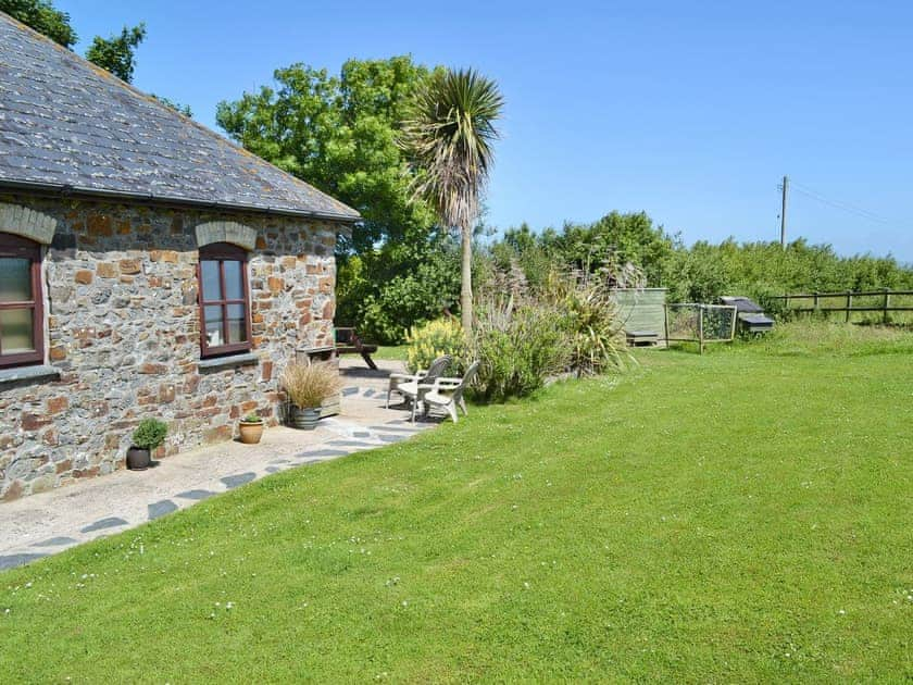 Wonderful gardens | Goose Cottage - Quinceborough Farm, Widemouth Bay, near Bude