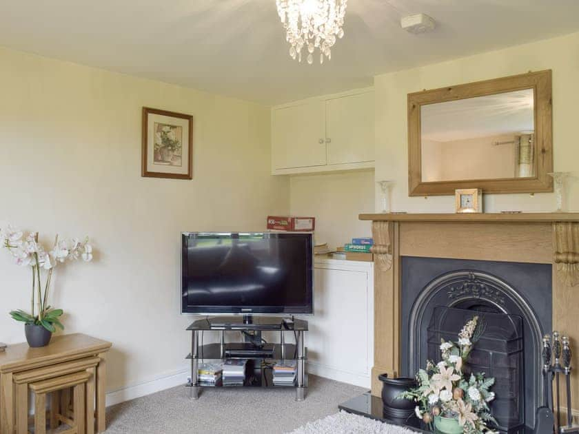 Attractive living room | Rose Farm Cottage, Frostenden, near Beccles