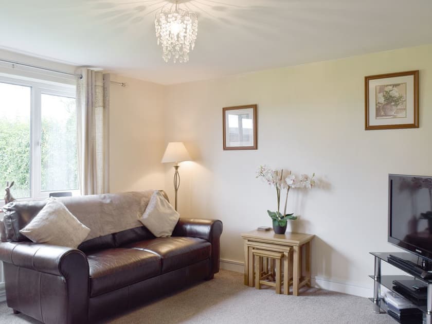 Welcoming living room | Rose Farm Cottage, Frostenden, near Beccles