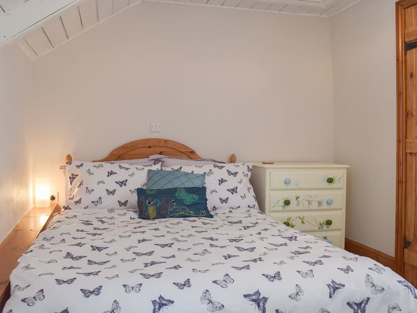 Family room with double bed | Woodlands, Laugharne, near Pendine