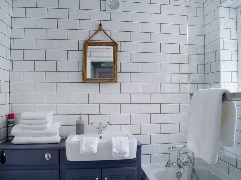 Modern bathroom with shower over bath | Florence Cottage, Pakefield, near Lowestoft