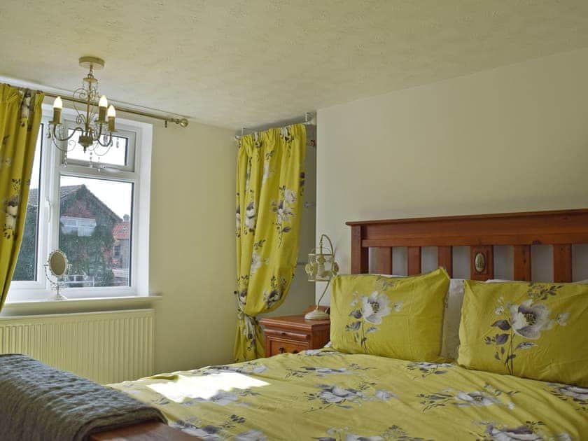 Charming double bedroom | Florence Cottage, Pakefield, near Lowestoft