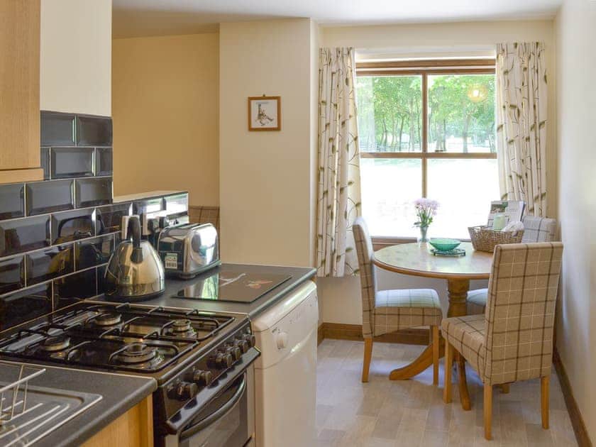 Well-equipped kitchen with convenient dining area | Suffolk Punch - Marton Manor Cottages, Sewerby, near Bridlington