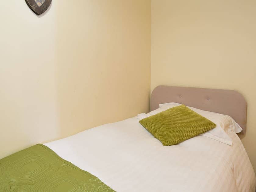 Cosy single bedroom | Suffolk Punch - Marton Manor Cottages, Sewerby, near Bridlington