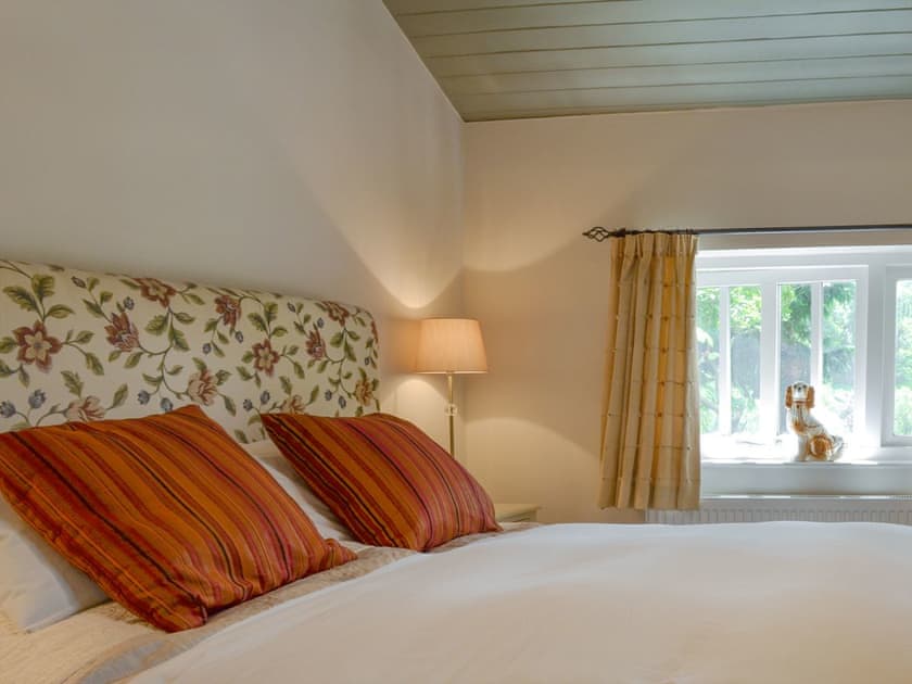 Relaxing double bedroom | The Dove Cot, The Dove Cot & Annexe - The Dove C, Clappersgate, near Ambleside