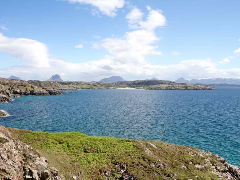 Spectacular surrounding area | Cathair Dhubh Estate, Clachtoll, near Lochinver