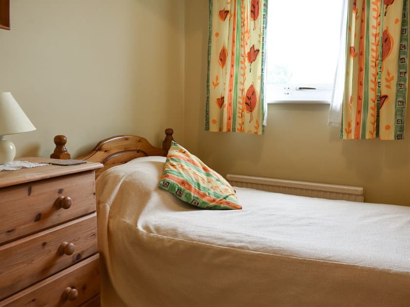 Single bedroom | Sparrows Nest, Preston, near Weymouth