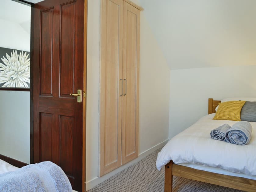 Comfy twin bedroom | Summerlea Cottage, Moffat