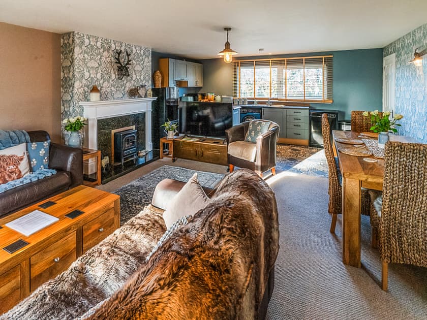 Inviting dining area | Garden Cottage, Tain
