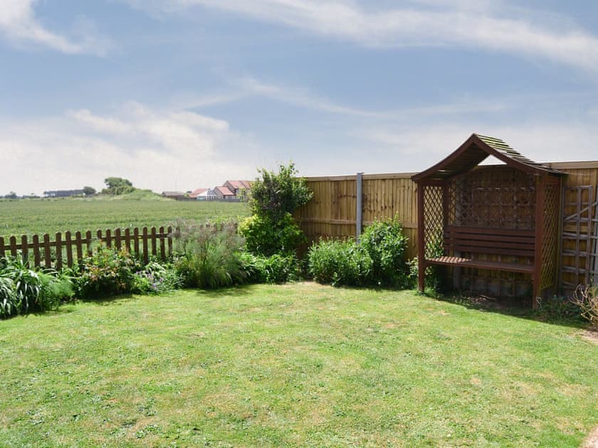Lovely semidetached seaside bingalow | Tamarisk, Walcott
