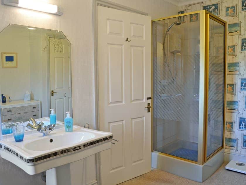 Bathroom with bath and shower cubicle | High Bank, Bunbury