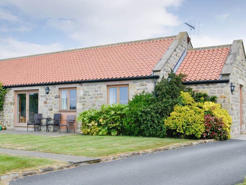 Charming single storey holiday home | Buttercup Cottage - Slate Rigg Farm Cottages, Ripley near Harrogate