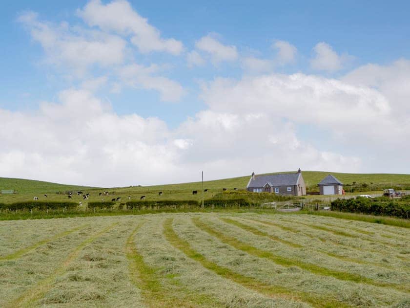 Holiday home set in a glorious countryside location | Heatherview Cottage, Sandhead near Stranraer