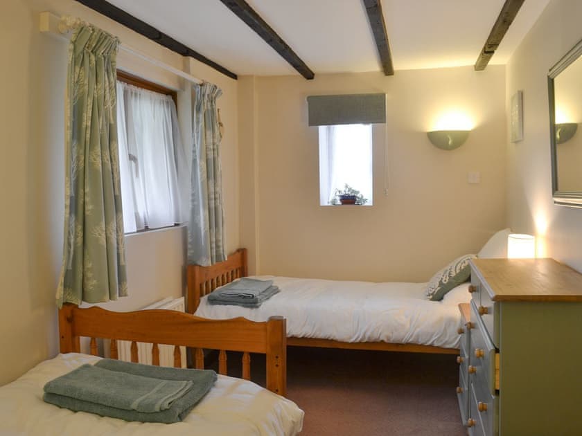 Twin bedroom | Moorview Cottage, Cudlipptown, near Tavistock