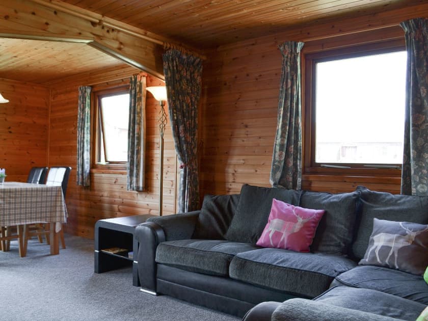 Living room with dining area | Loch Arkaig, Corpach, Fort William