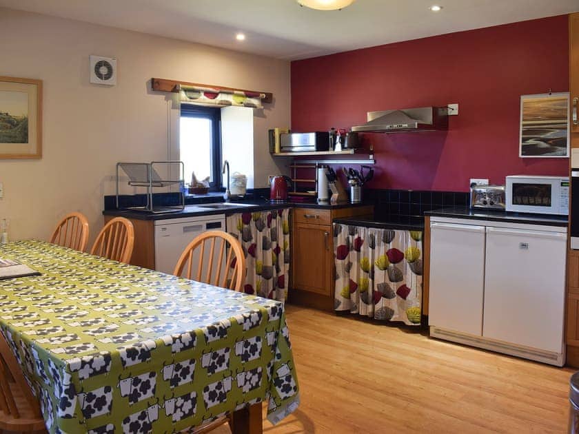 Fantastic kitchen/dining area | The Byre - Millinder House, Westerdale, near Castleton