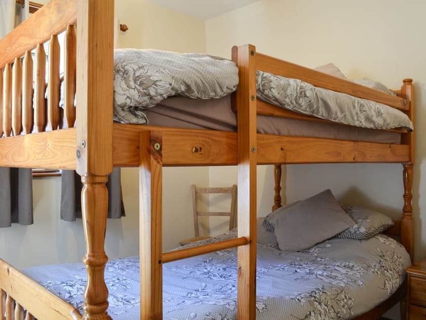 Bunk bedroom | Bodwi Bach - Bodwi Farm Cottages, Near Abersoch