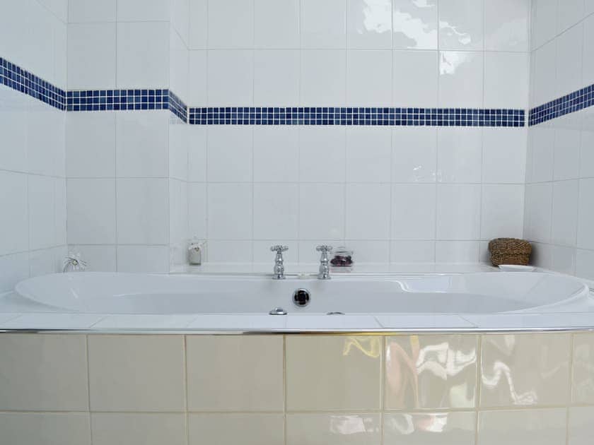 Super bathroom complete with a spa bath | The Old Stables, Over Haddon, near Bakewell