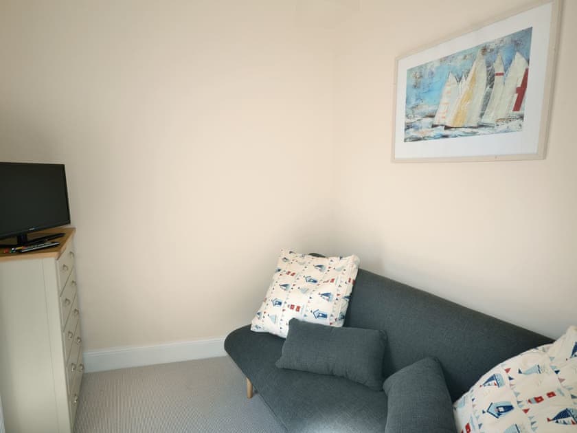 Cosy snug | Seagulls, Sandown