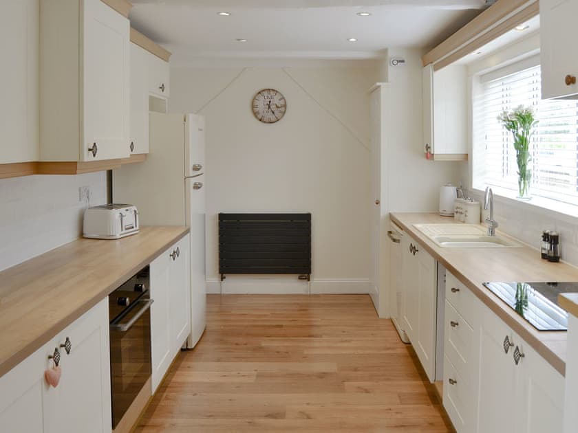 Well equipped kitchen | Broadland Hideaway, Martham, near Great Yarmouth