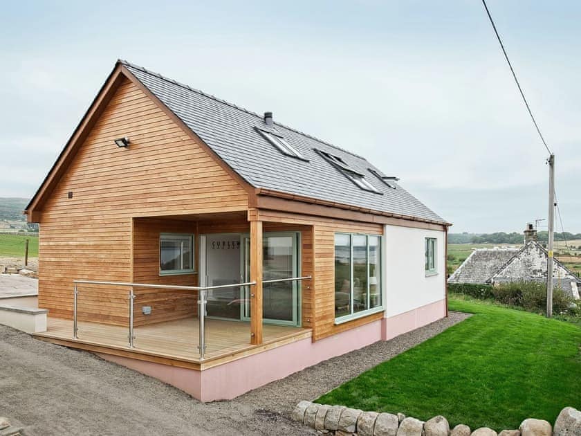 Delightful coastal holidays accommodation | Curlew Cottage, Mossyard, near Gatehouse of Fleet