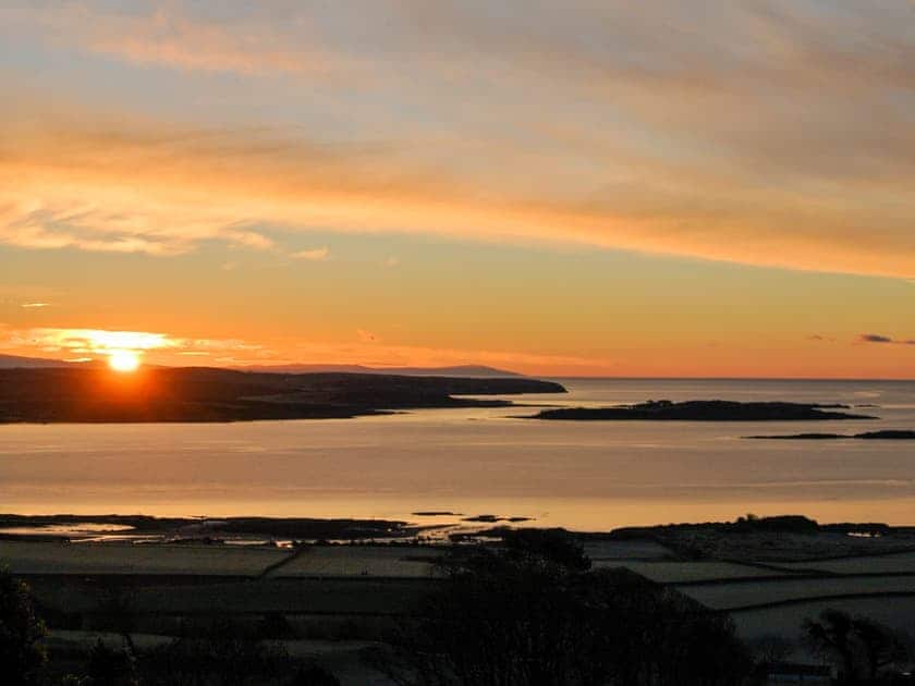 Picturesque sea views  | Curlew Cottage, Mossyard, near Gatehouse of Fleet