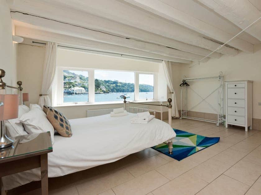 Spacious master bedroom with views | Beacon Boathouse, Dartmouth