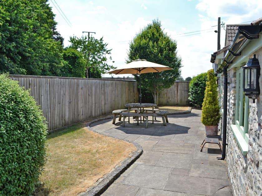 Peaceful patio with garden furniture | Bluebell Cottage - Kingrove Farm, Chipping Sodbury