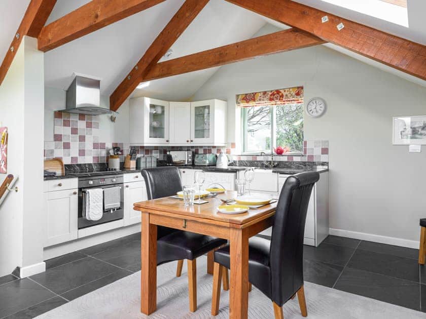 Well equipped kitchen/ dining area | The Roost - Sandy Barn Cottages, St Breward, Bodmin Moor