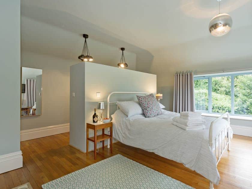 Impressive master bedroom with dressing area and en-suite | The Coach House, High Urpeth, near Chester-le-Street