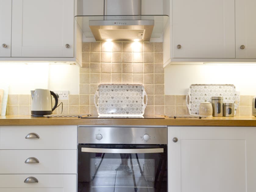 Fully appointed fitted kitchen | Rock Cottage, Birchover, near Matlock