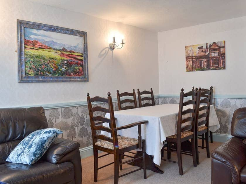 Elegant dining room | Croft House, Broughton-in-Furness