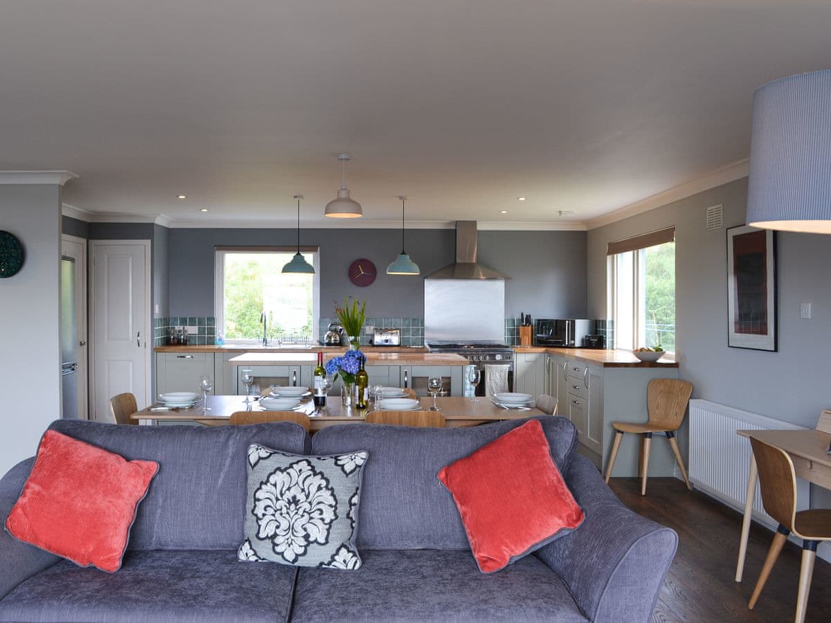 Morlich holiday cottage near Ullapool and Assynt