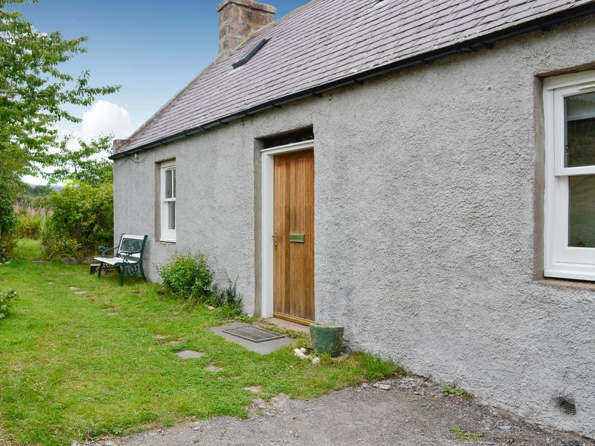 Burnside Ref Uk5927 In Ballater Aboyne Aberdeenshire